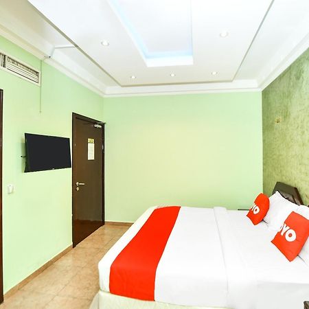 Oyo 137 Marina Hotel Muscat Exterior photo