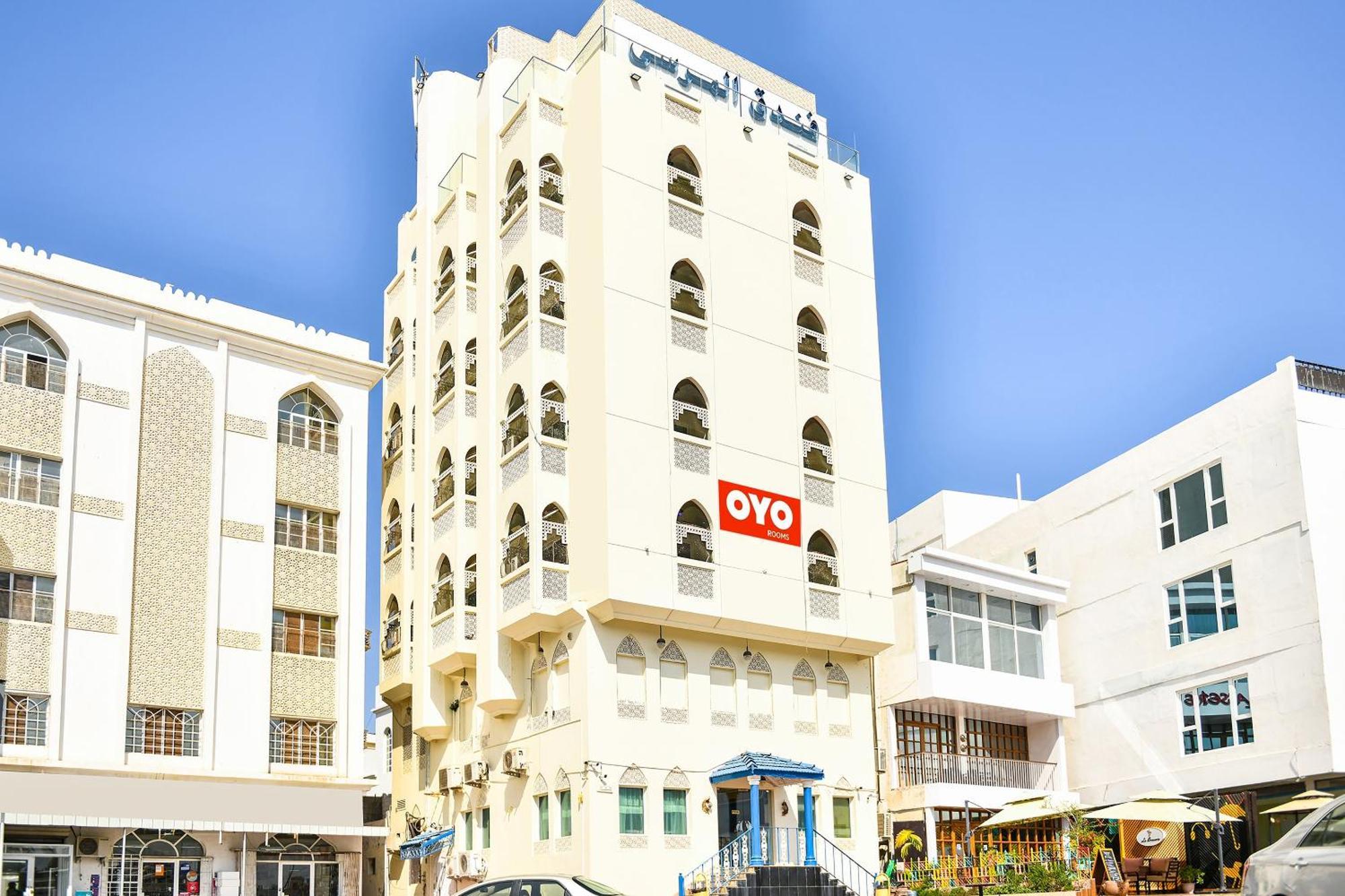 Oyo 137 Marina Hotel Muscat Exterior photo